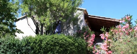 Gite 5 à 7 personnes au village de gites la Fontinelle à Bessas en Ardèche