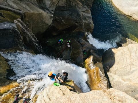 Canyoning