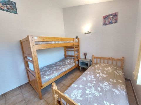 Chambre 3 couchages
