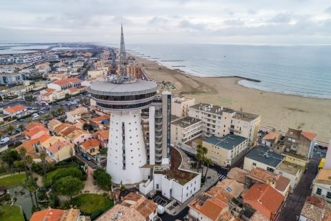 Le parc Saint Pierre et le Phare proche de l'appartement à Palavas-les-Flots.