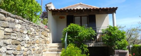 Murier extérieur. Gites en sud Ardèche.