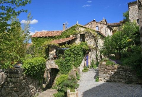 Naves Prés des Vans sud Ardèche