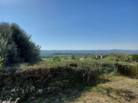 Vue dégagée du jardin